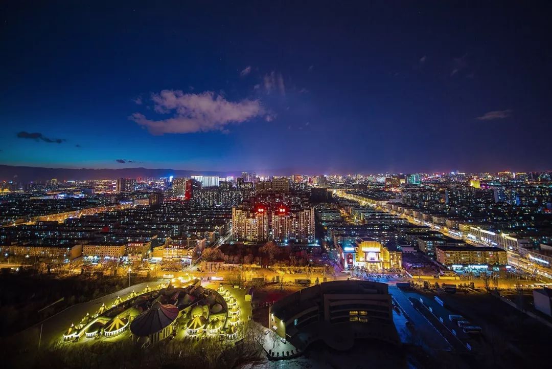 呼和浩特盛会,嘉宾云集,观众热情如火